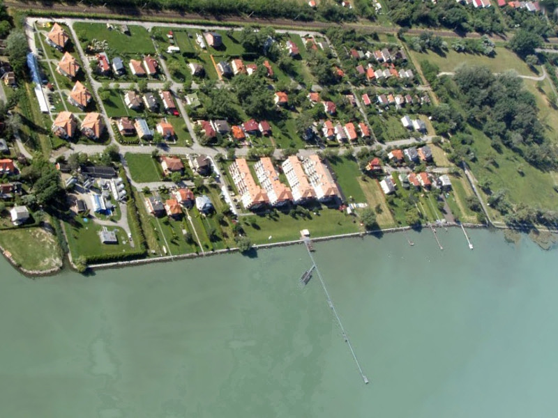 Hullam Ferienpark Balatonöszöd