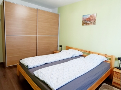 Balatonőszödi Hullám Üdülőparkban modern szállás kiadó vízparti apartmanban  max. 5+1 főnek