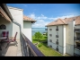 Balatonőszödön vízparti lakóparkban panorámás, modern 3 hálószobás apartman kiadó max. 8+1 főnek